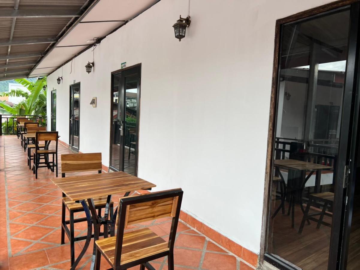 Jasmine Garden Resort Vangviang Kültér fotó